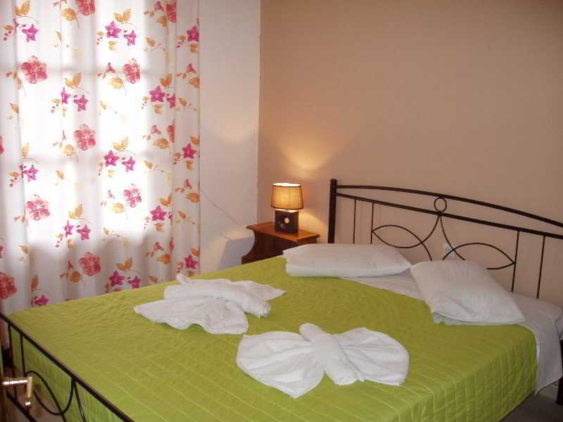 Koula Apartments Σταλίδα Εξωτερικό φωτογραφία