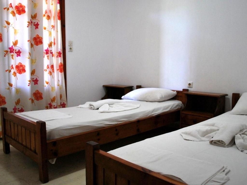 Koula Apartments Σταλίδα Δωμάτιο φωτογραφία