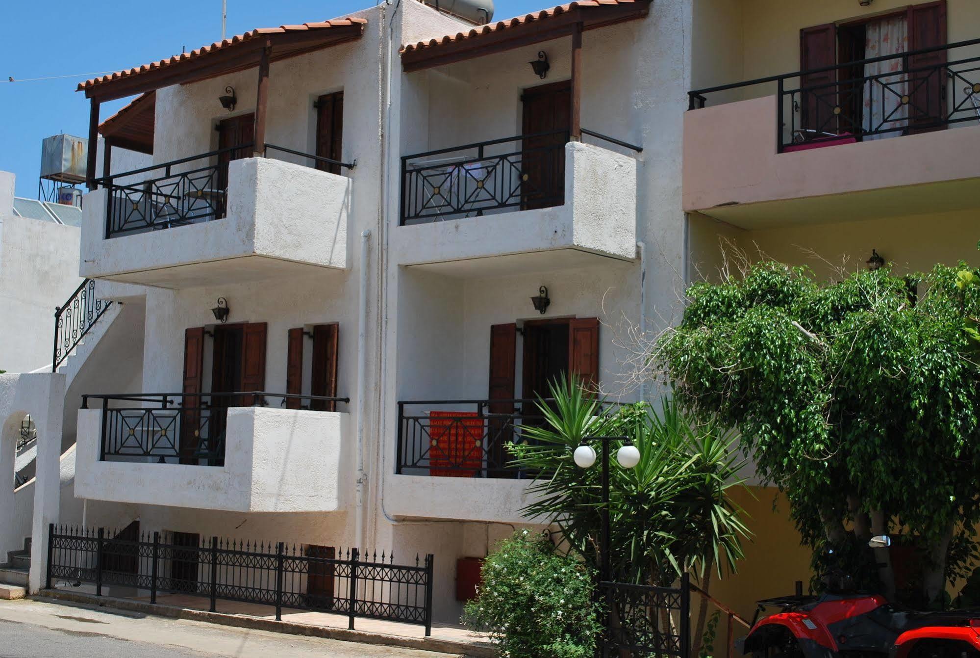 Koula Apartments Σταλίδα Εξωτερικό φωτογραφία