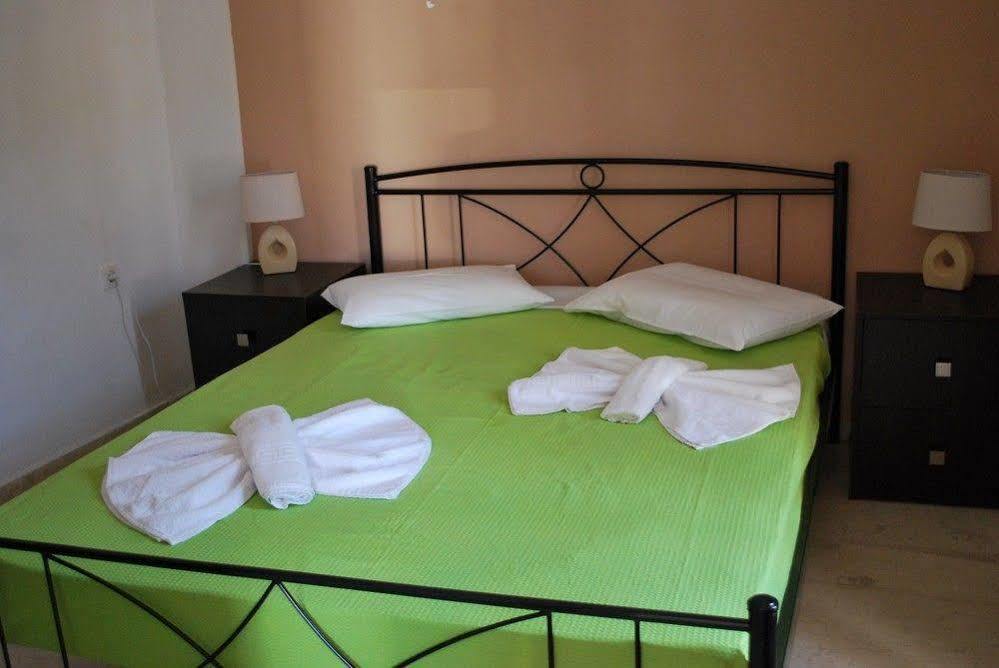 Koula Apartments Σταλίδα Εξωτερικό φωτογραφία