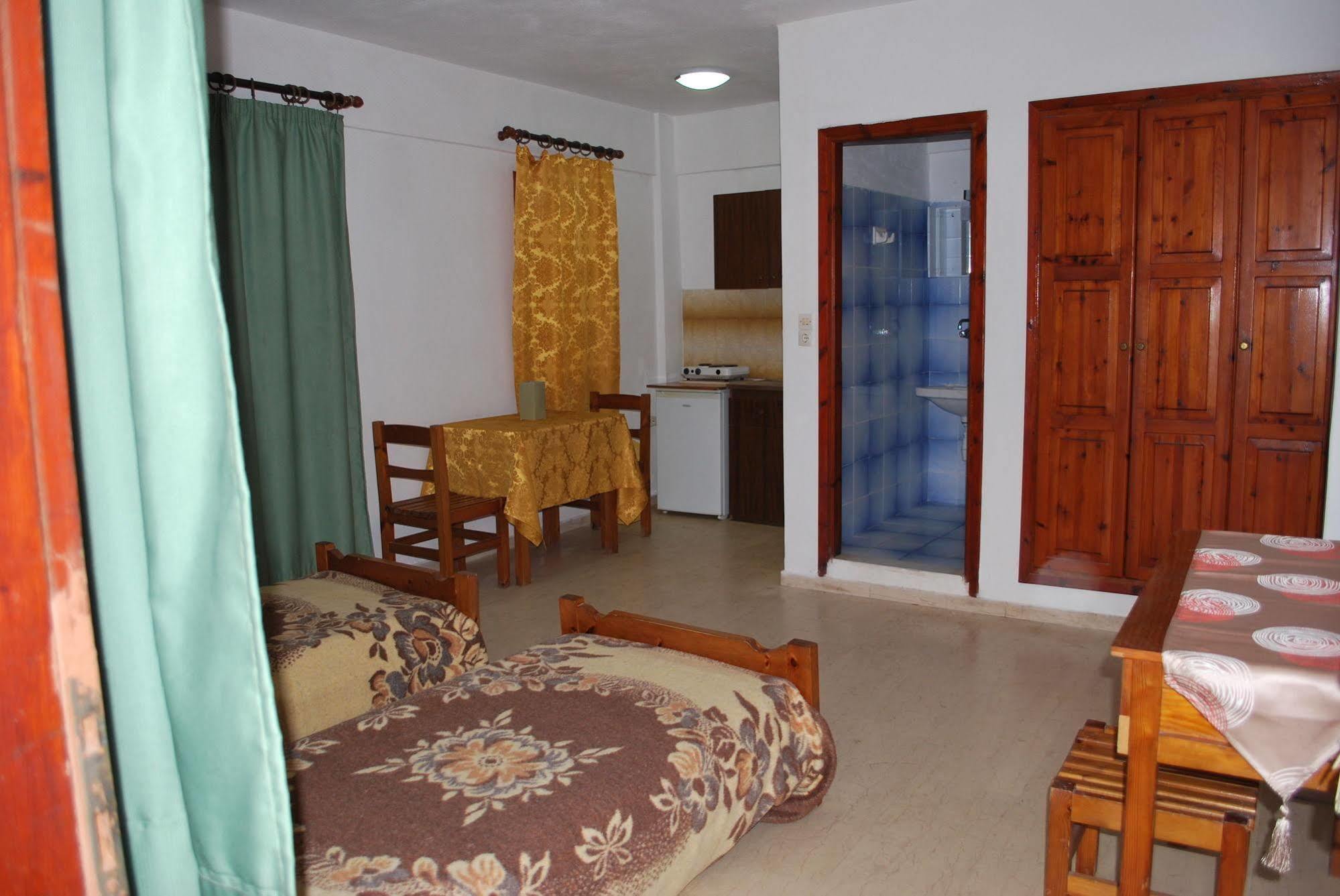 Koula Apartments Σταλίδα Εξωτερικό φωτογραφία